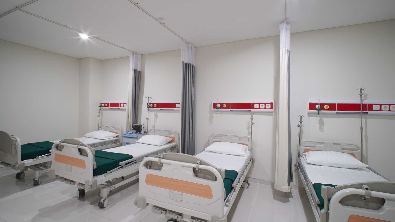 Ruang-OK-RSIA-Bali-Royal-3